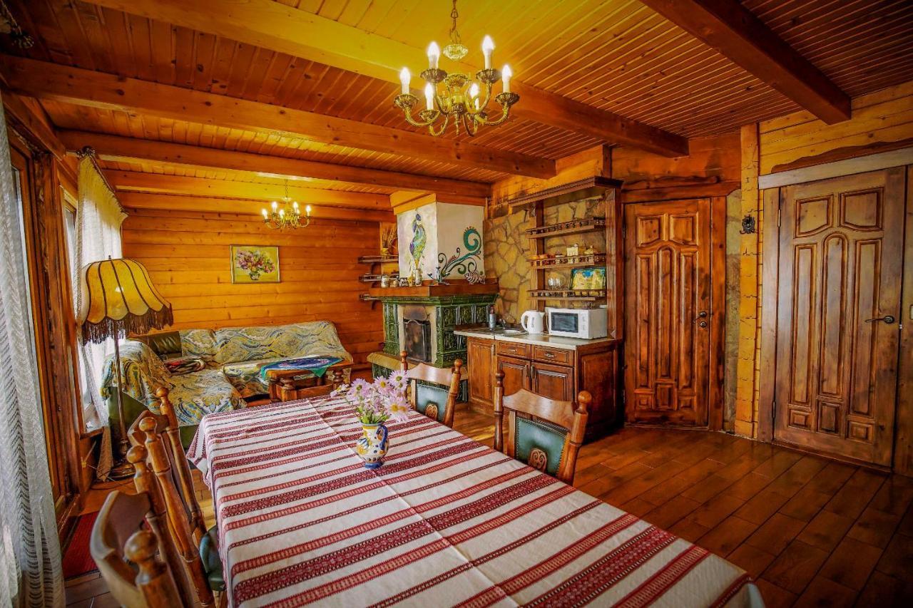 Country House Domik V Derevne Марківці Екстер'єр фото